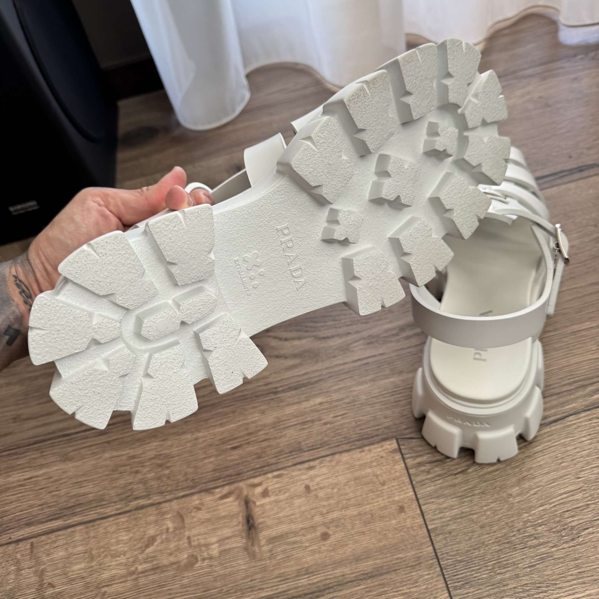 Prada monolith sandale