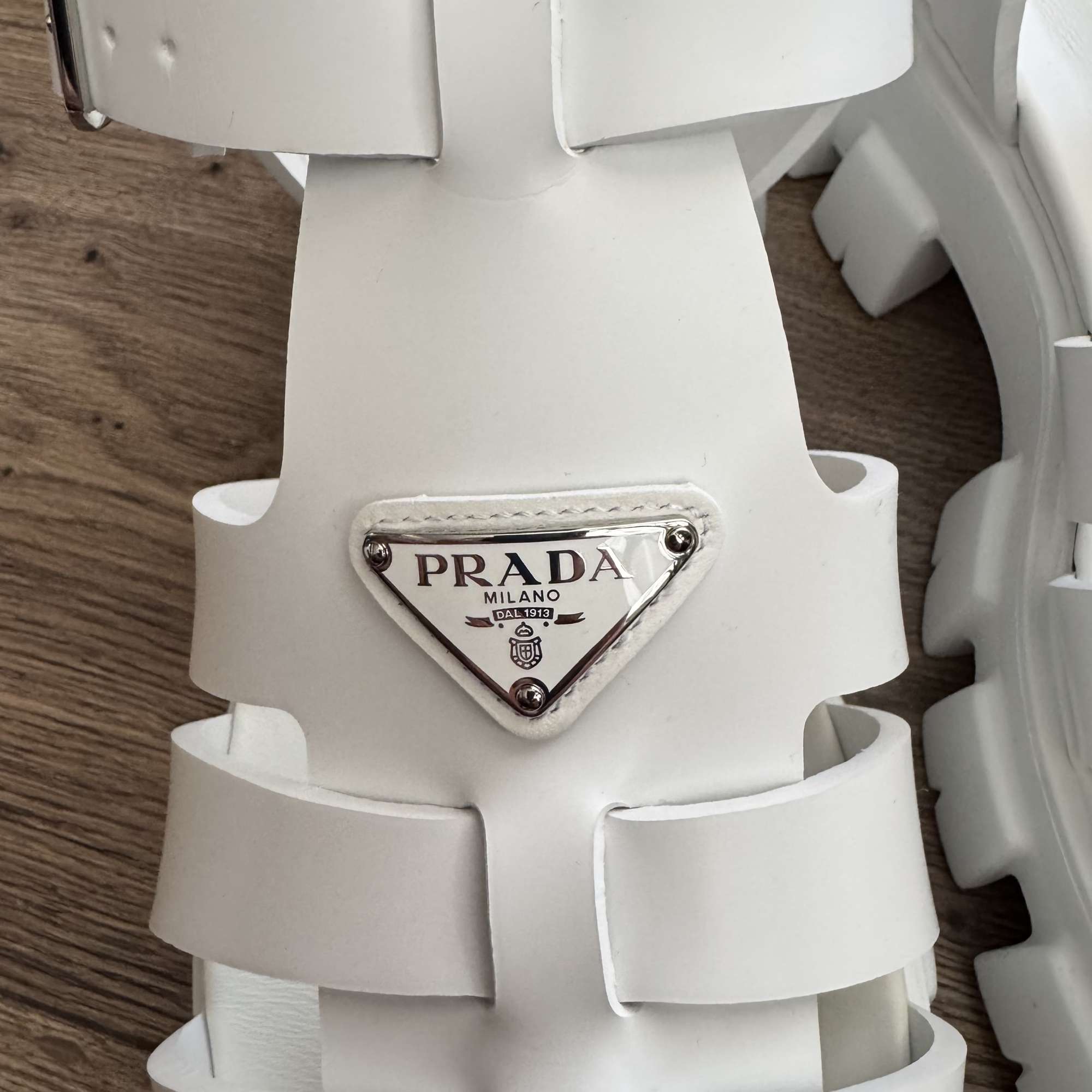 Prada monolith sandale