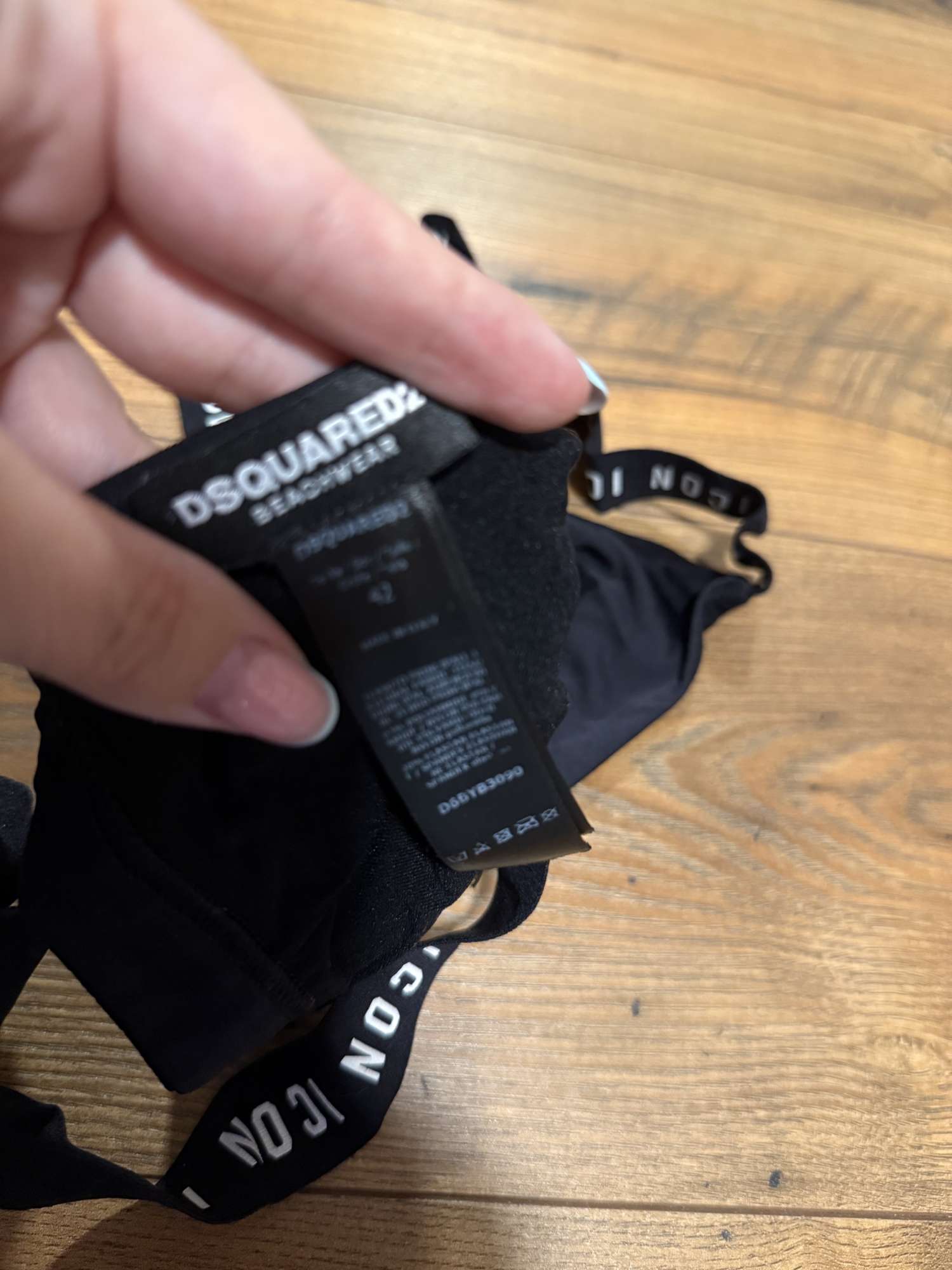 Dsquared2