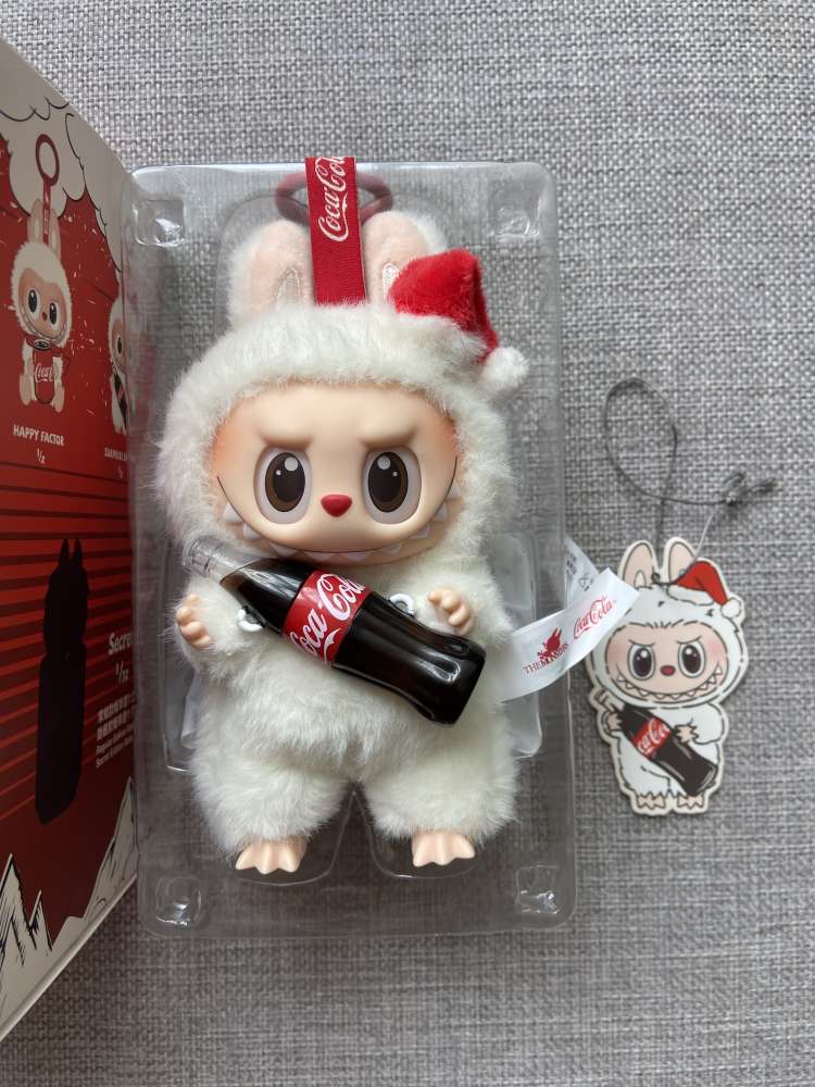 Labubu Coca cola