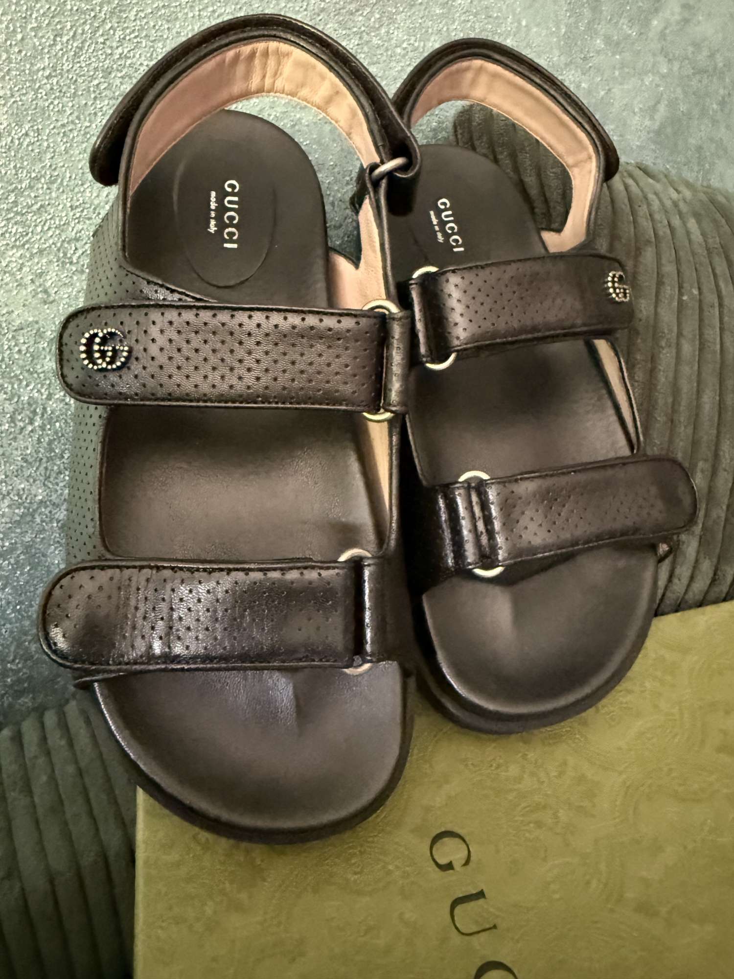 Gucci sandálky
