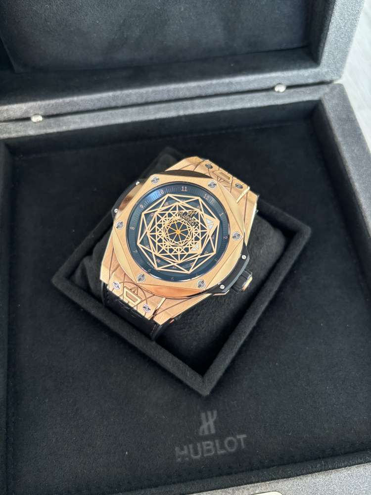 Hublot hodinky