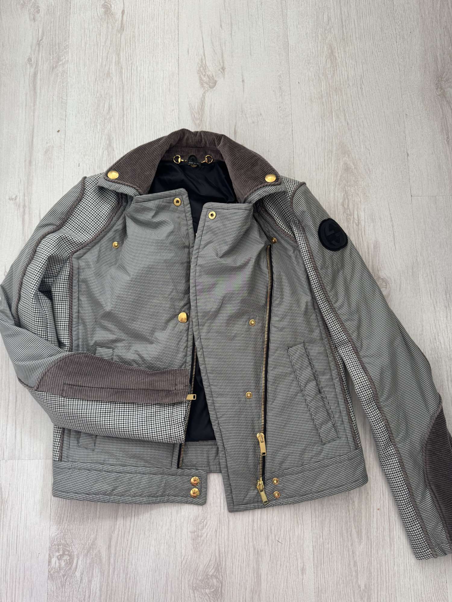 Gucci bundička