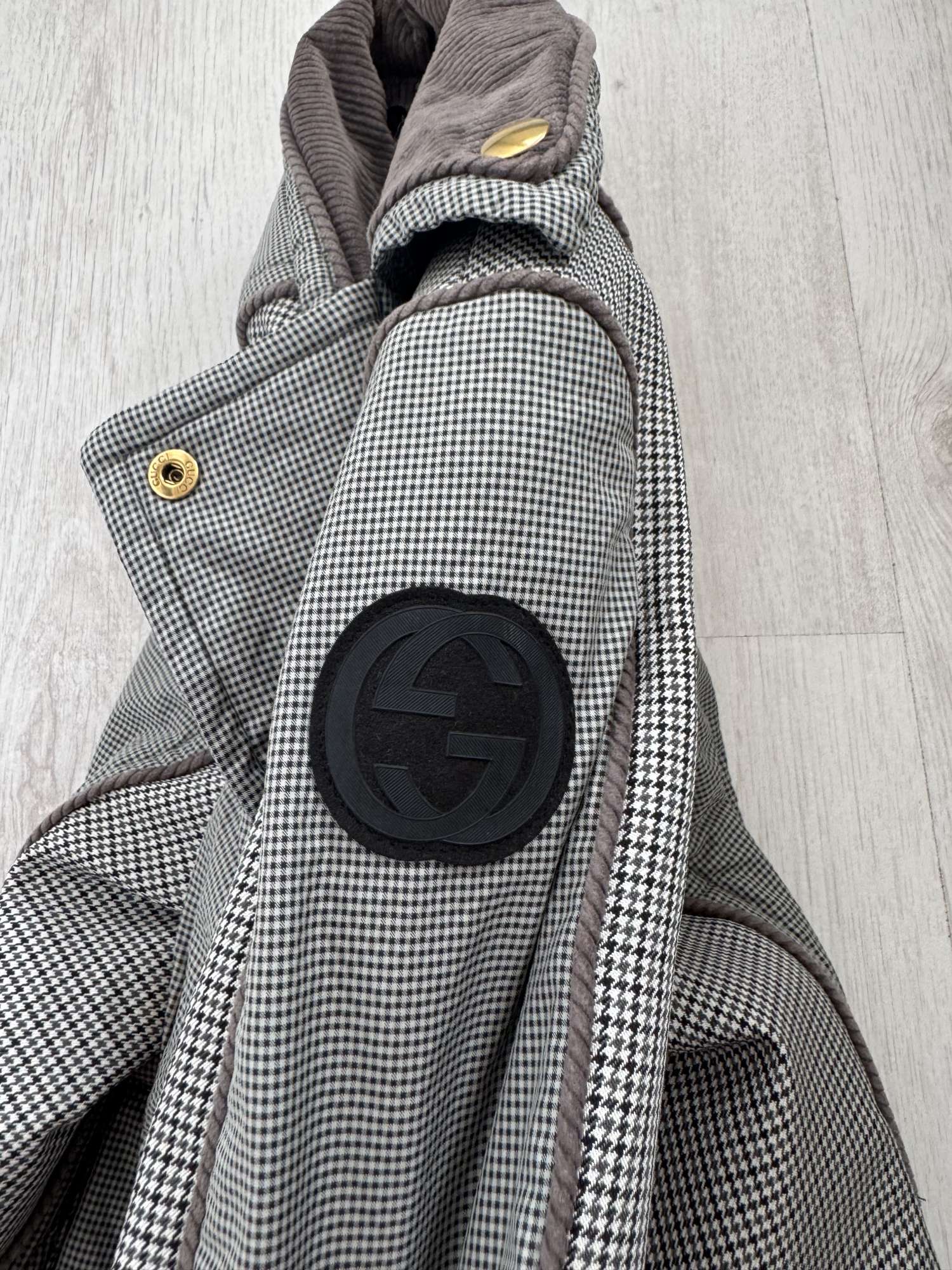 Gucci bundička