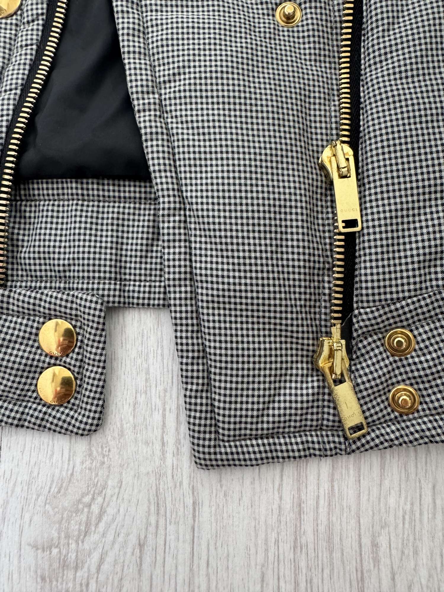 Gucci bundička