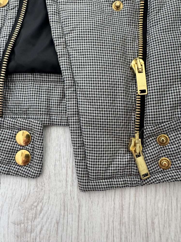 Gucci bundička