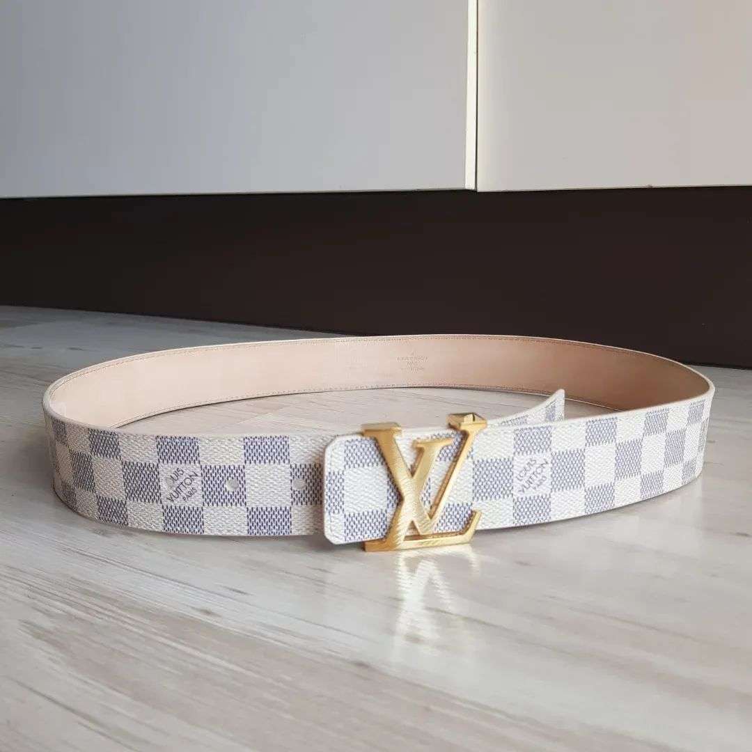 Louis Vuitton Pasek Initials