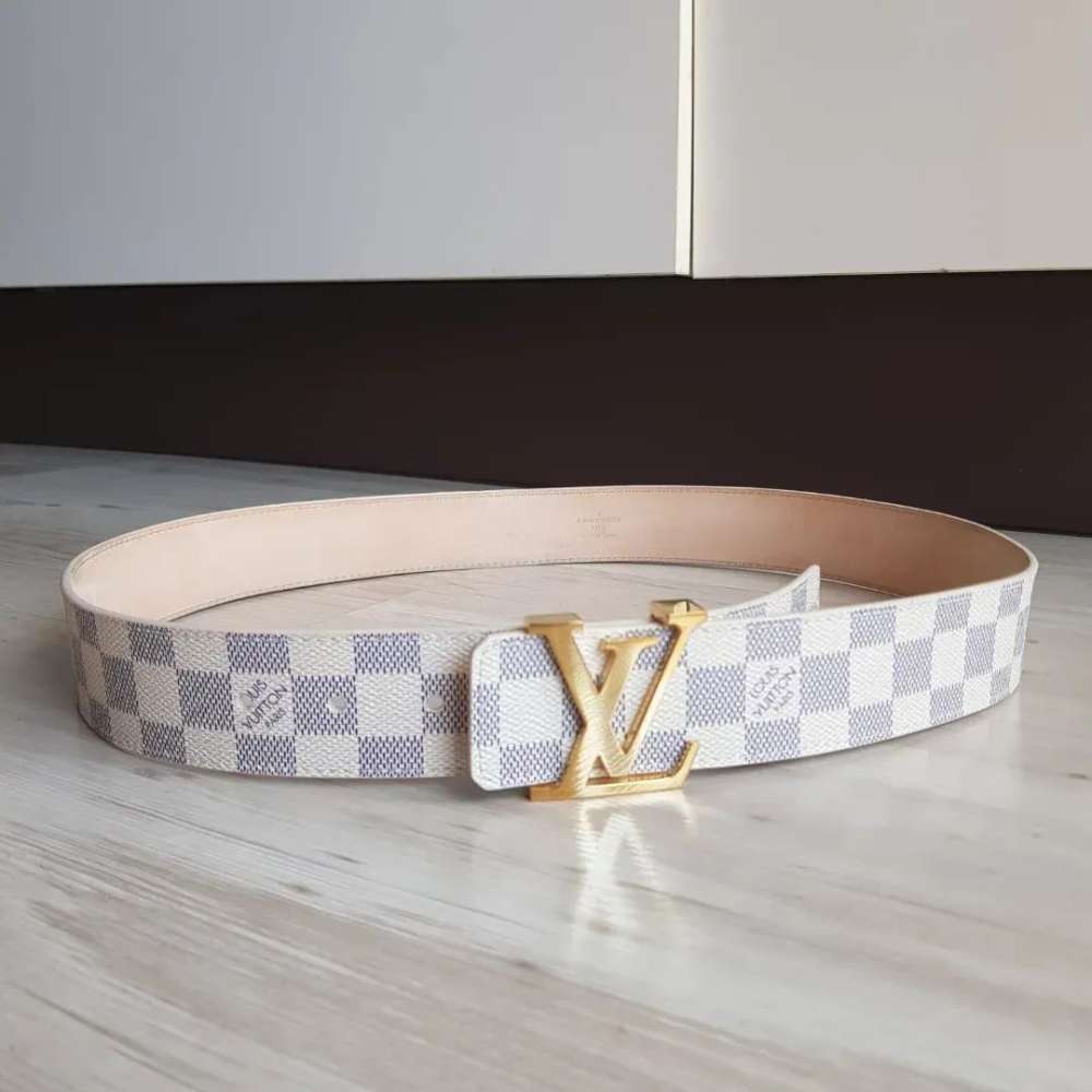 Louis Vuitton Pasek Initials