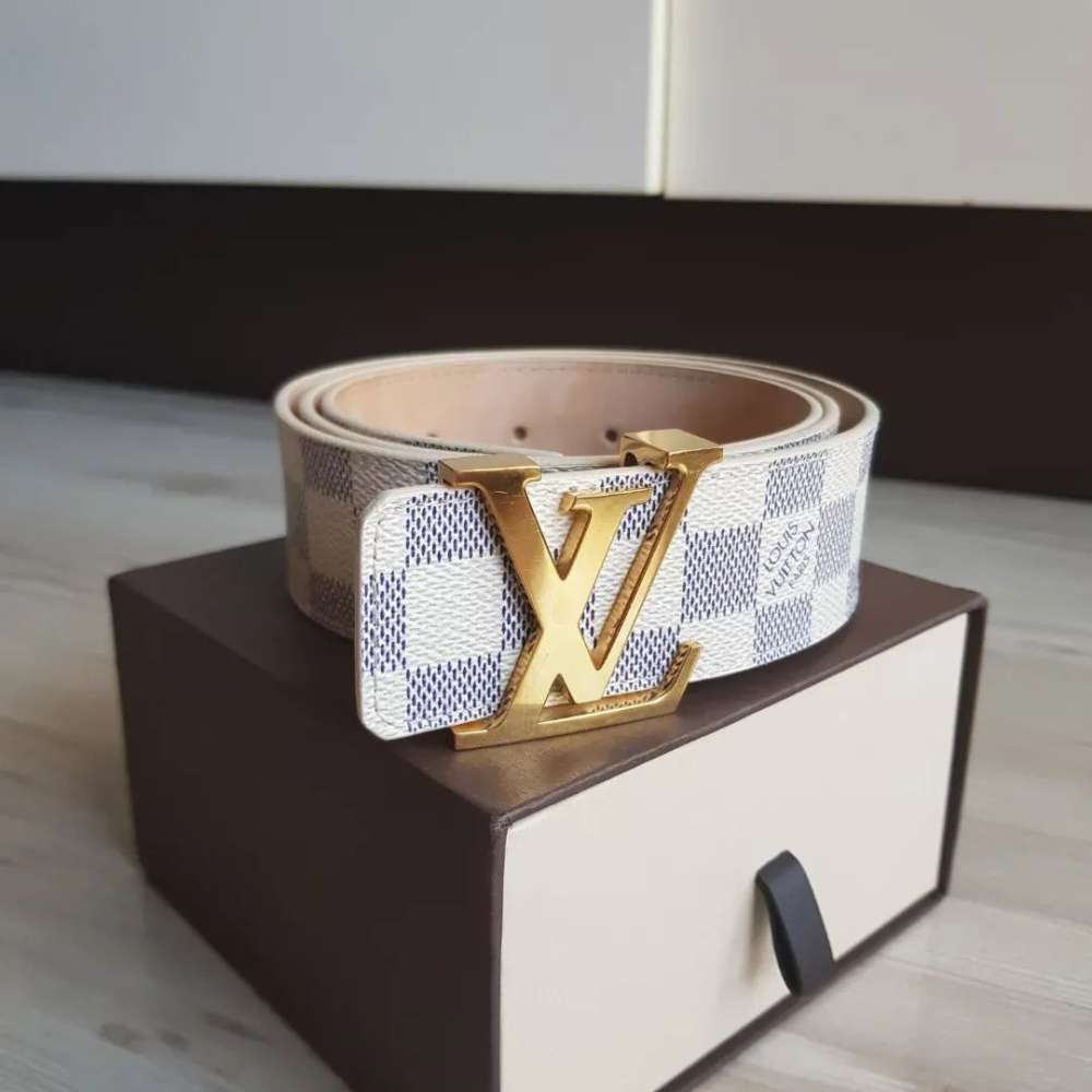 Louis Vuitton Pasek Initials
