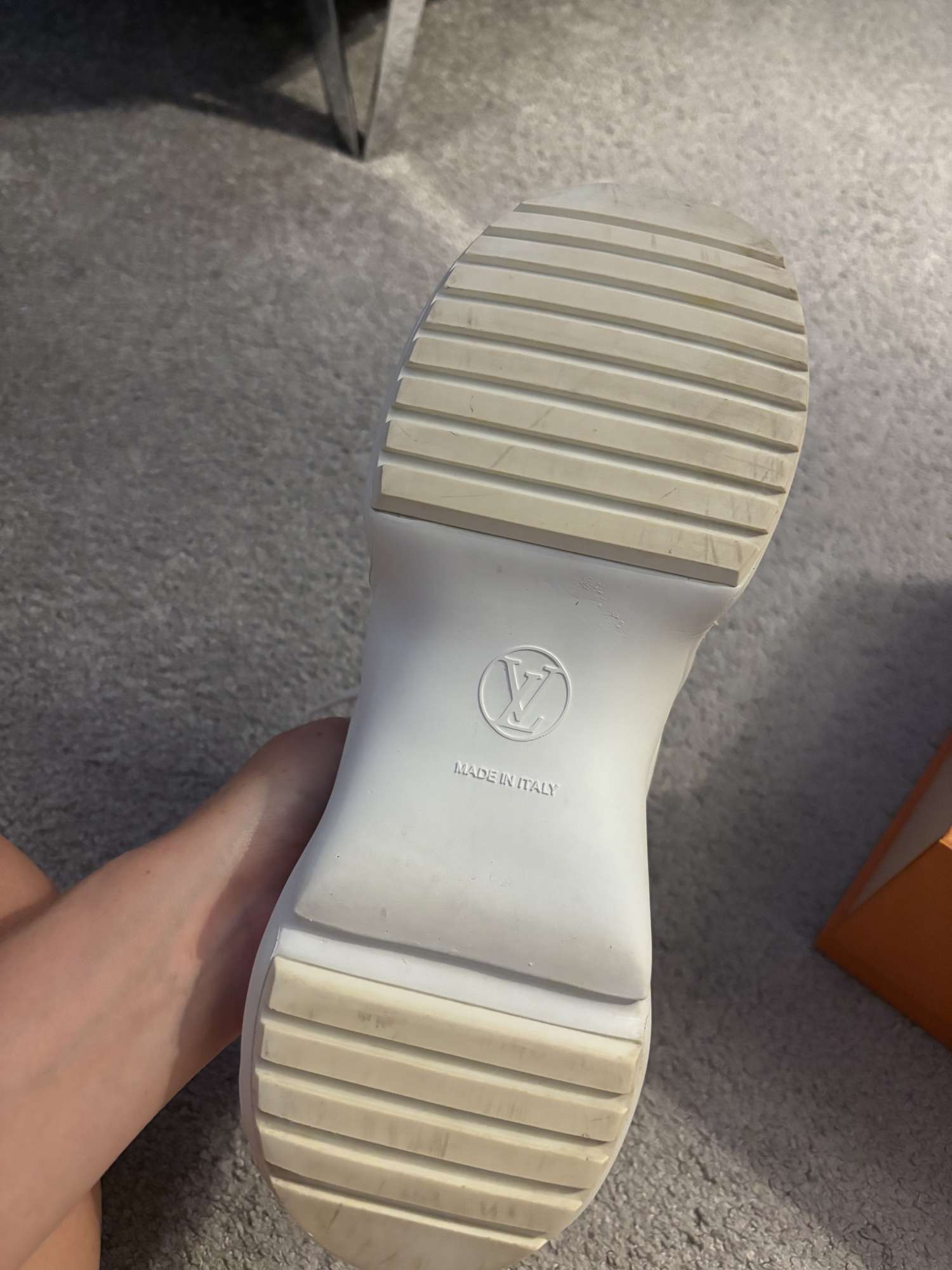 Louis vuitton archlight