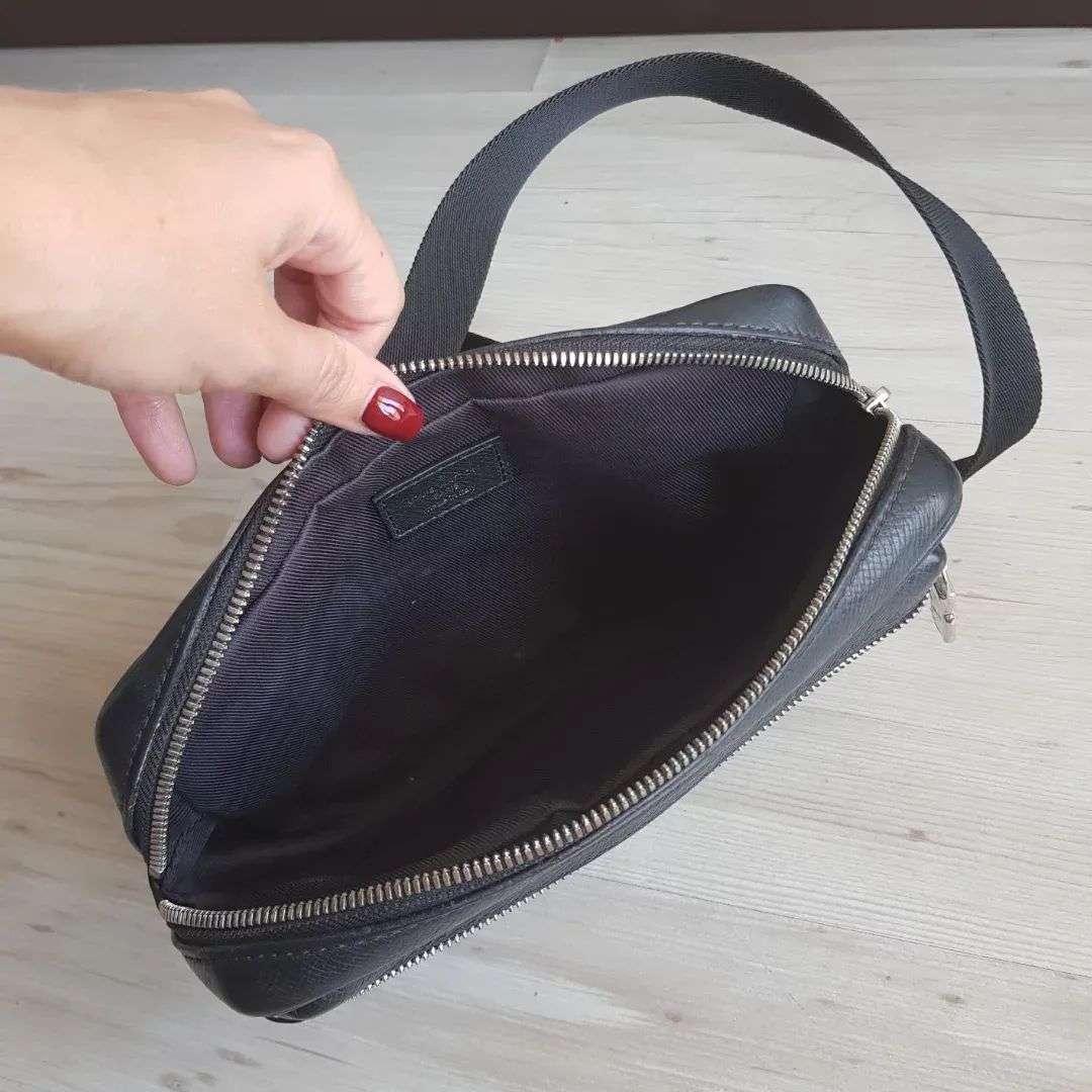 Louis Vuitton Bumbag Outdoor