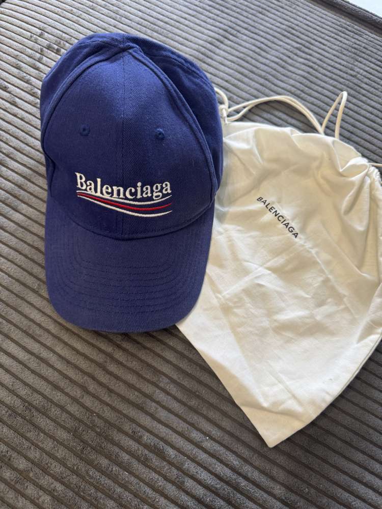 BALENCIAGA  CAP