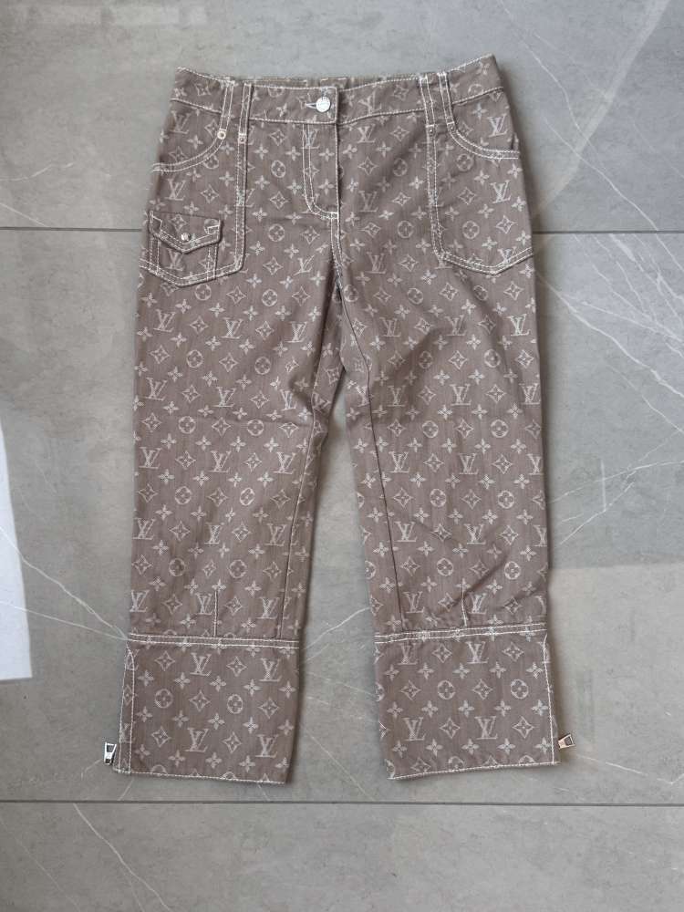 Capri džínsy Louis Vuitton