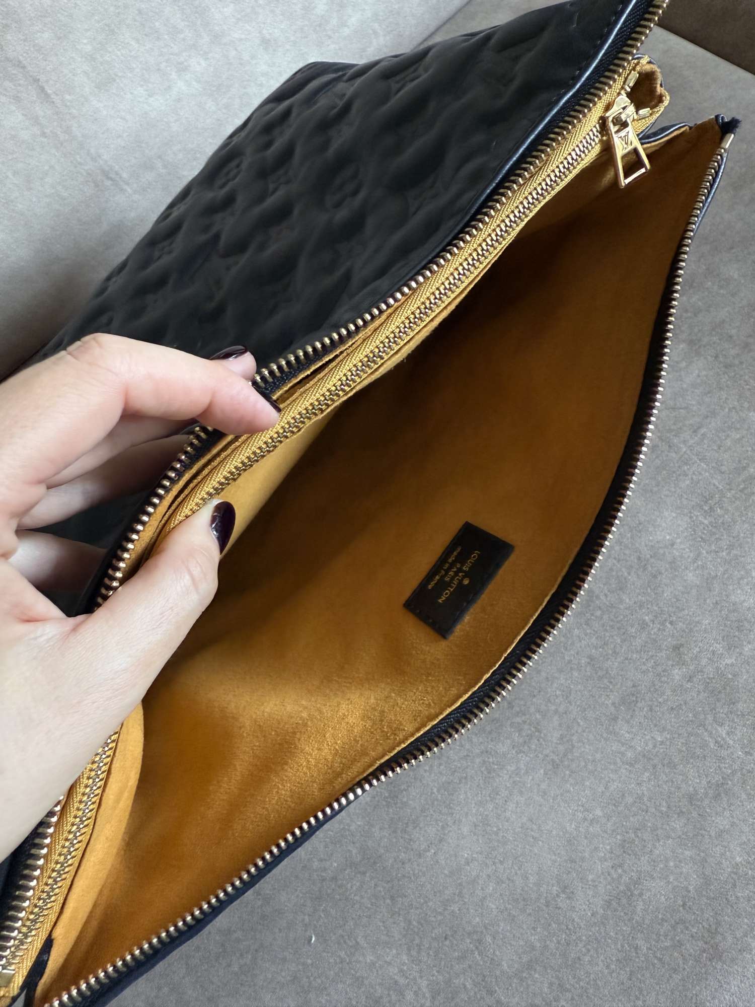 LV Coussin MM kabelka