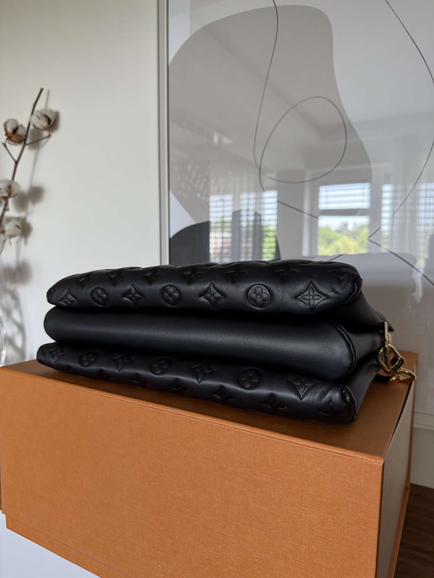 LV Coussin MM kabelka