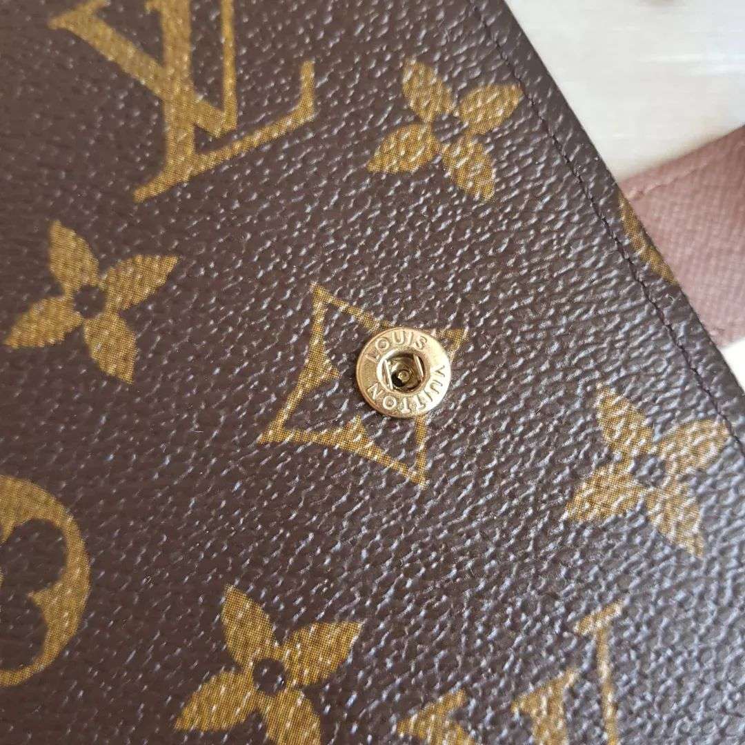 Louis Vuitton Agenda MM