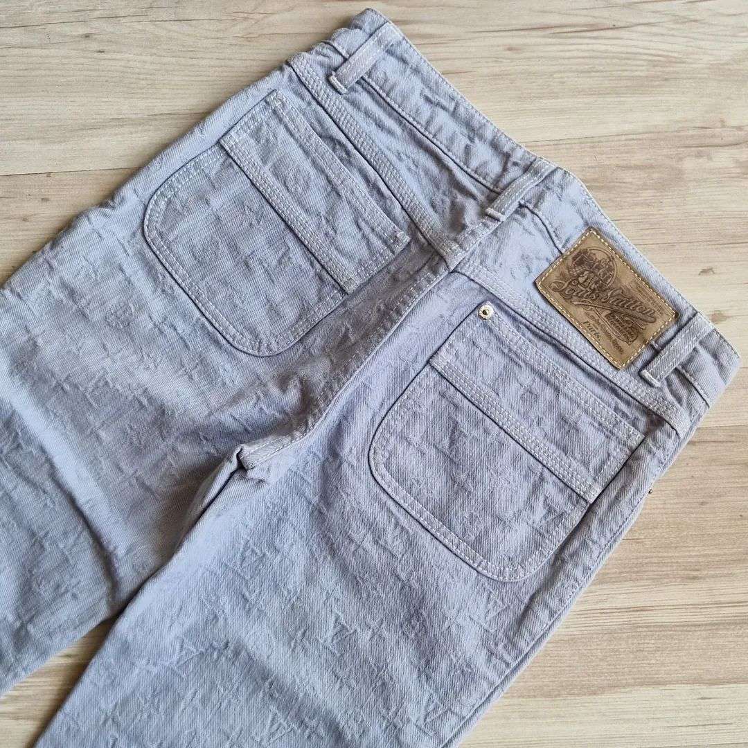 LV Jeans