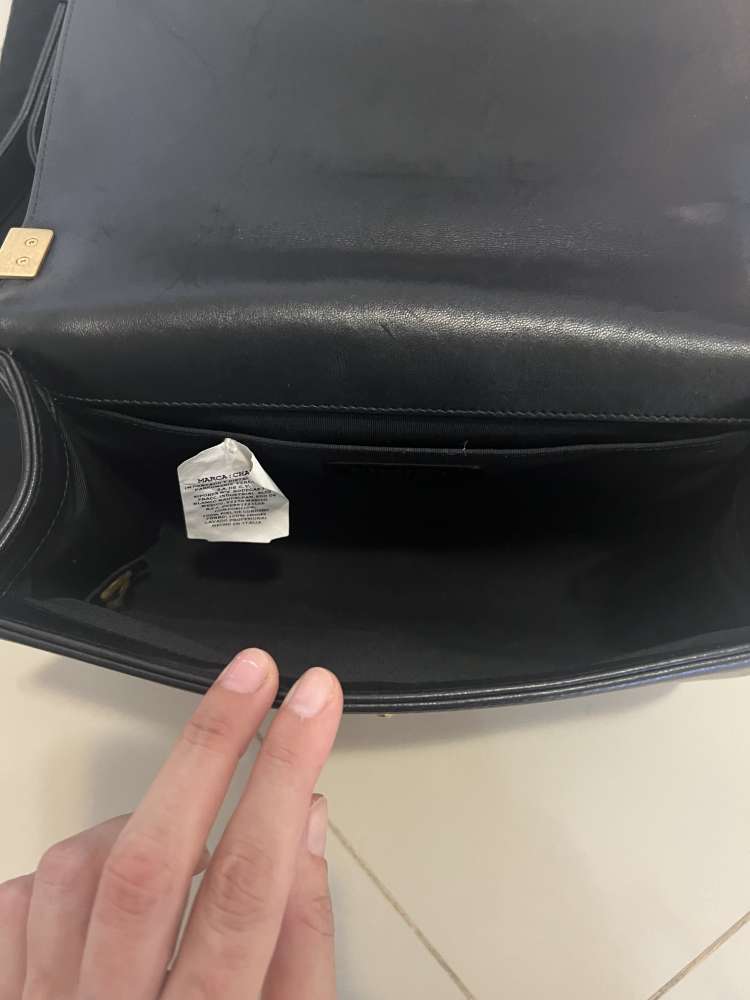 Chanel Boy Medium Cerna