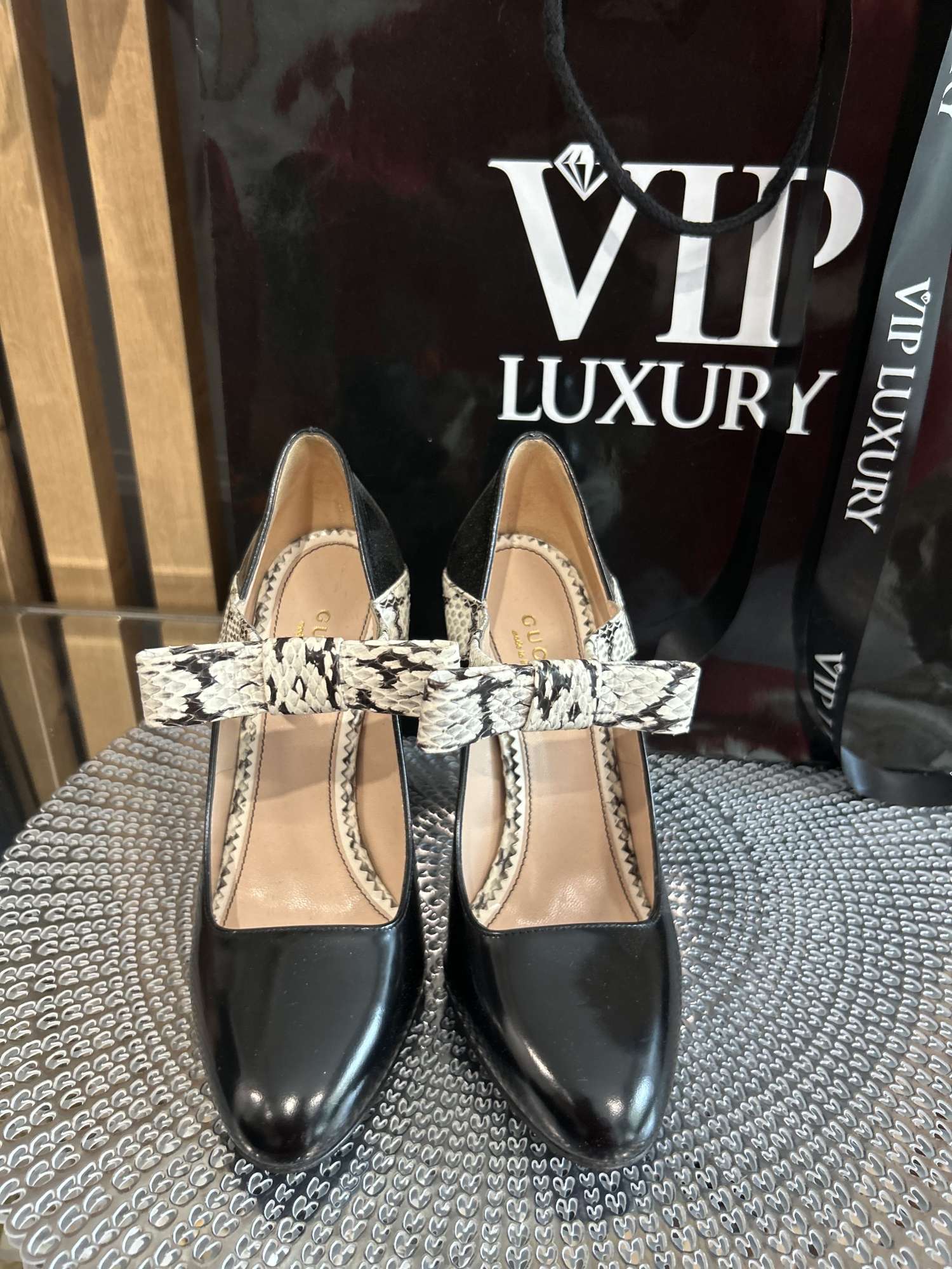 Gucci lodičky