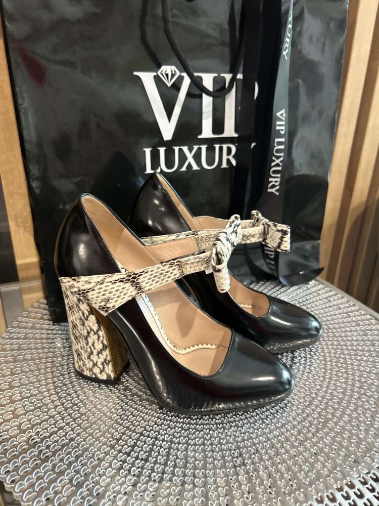 Gucci lodičky