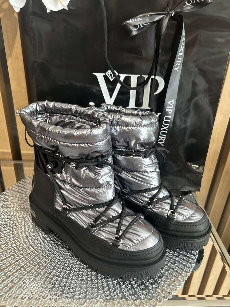 Valentino snehule