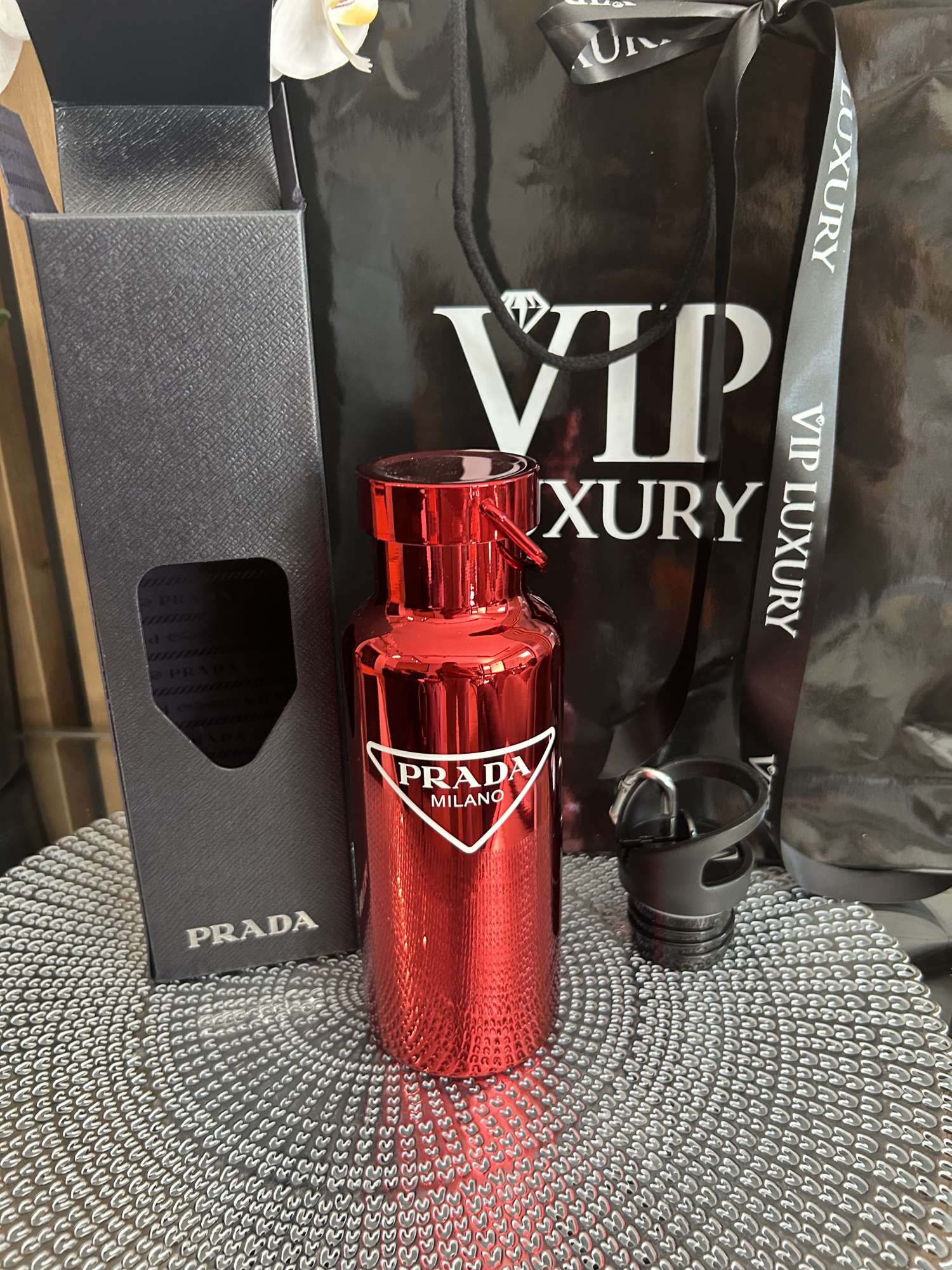 Prada termoska