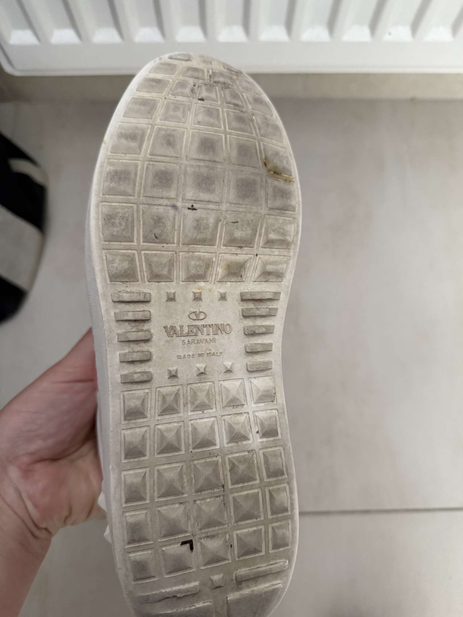 Valentino Garavani 38,5