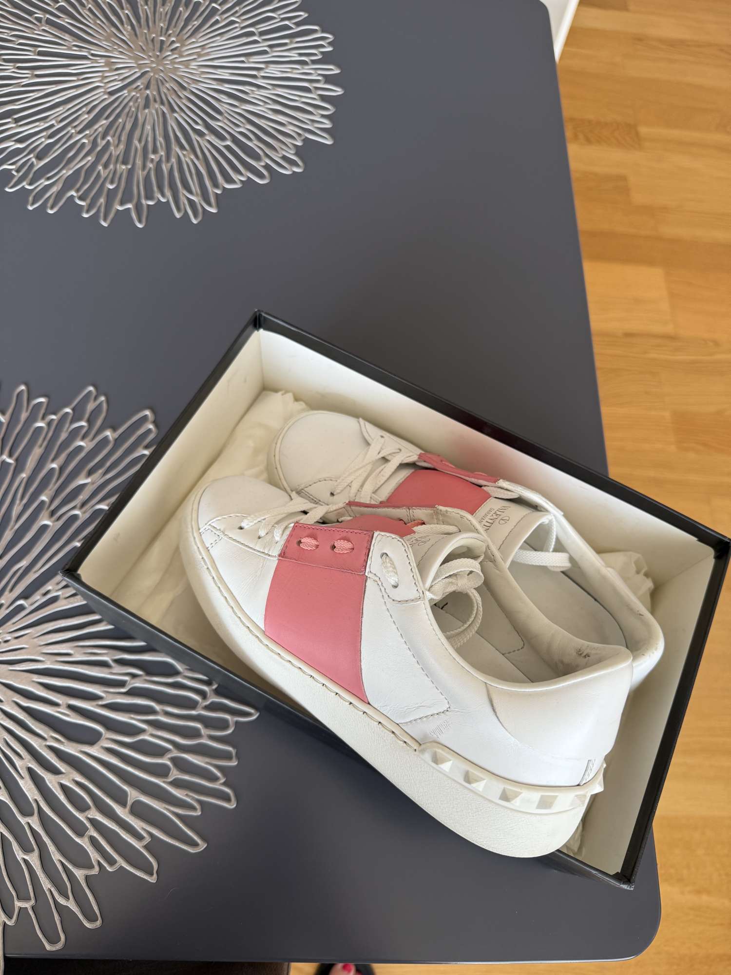 Valentino Garavani 38,5