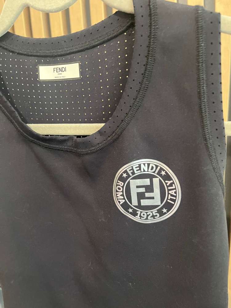 Fendi tielko