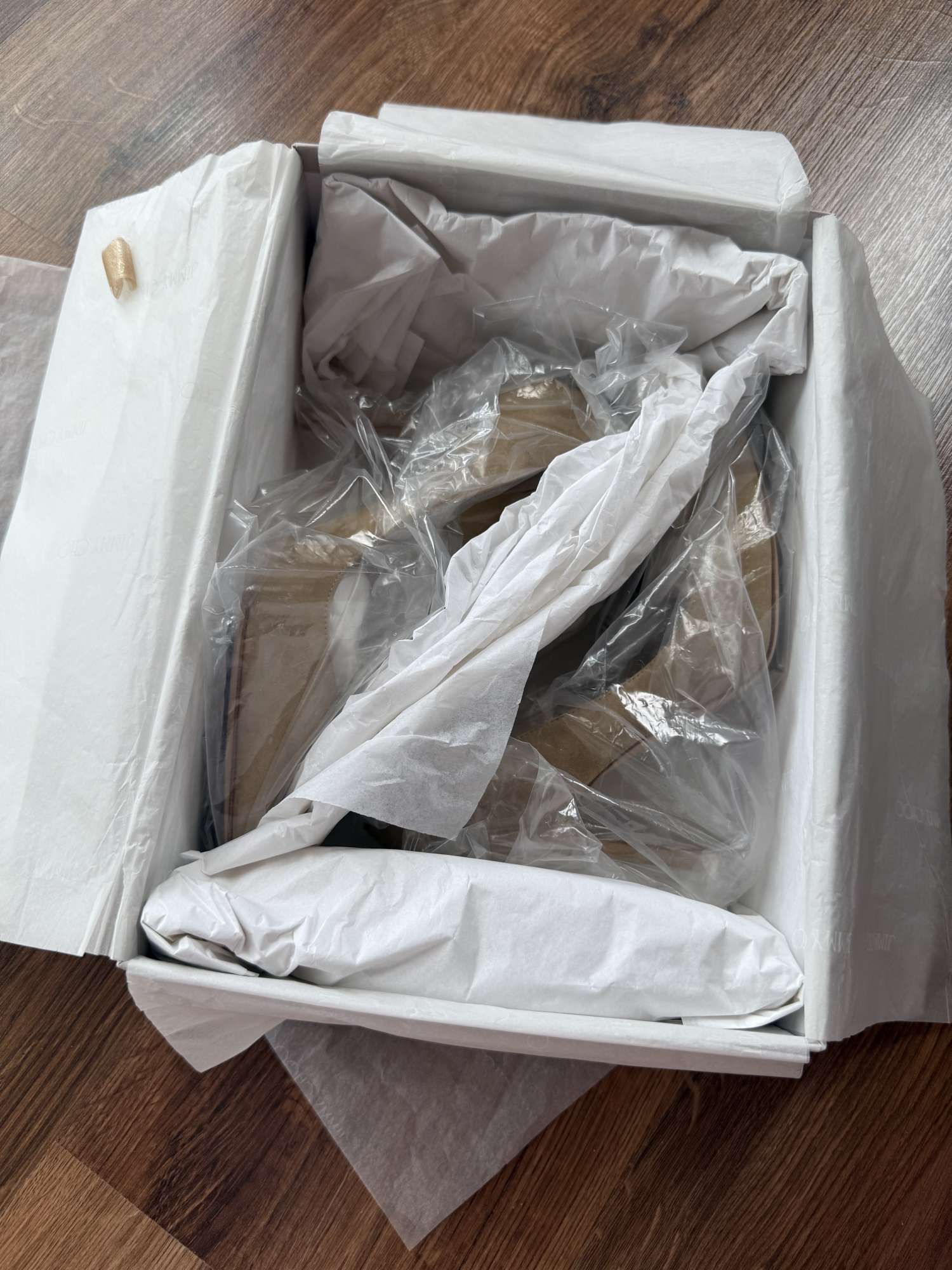 Jimmy Choo Abel Osue