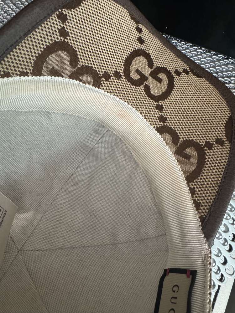 Gucci silt