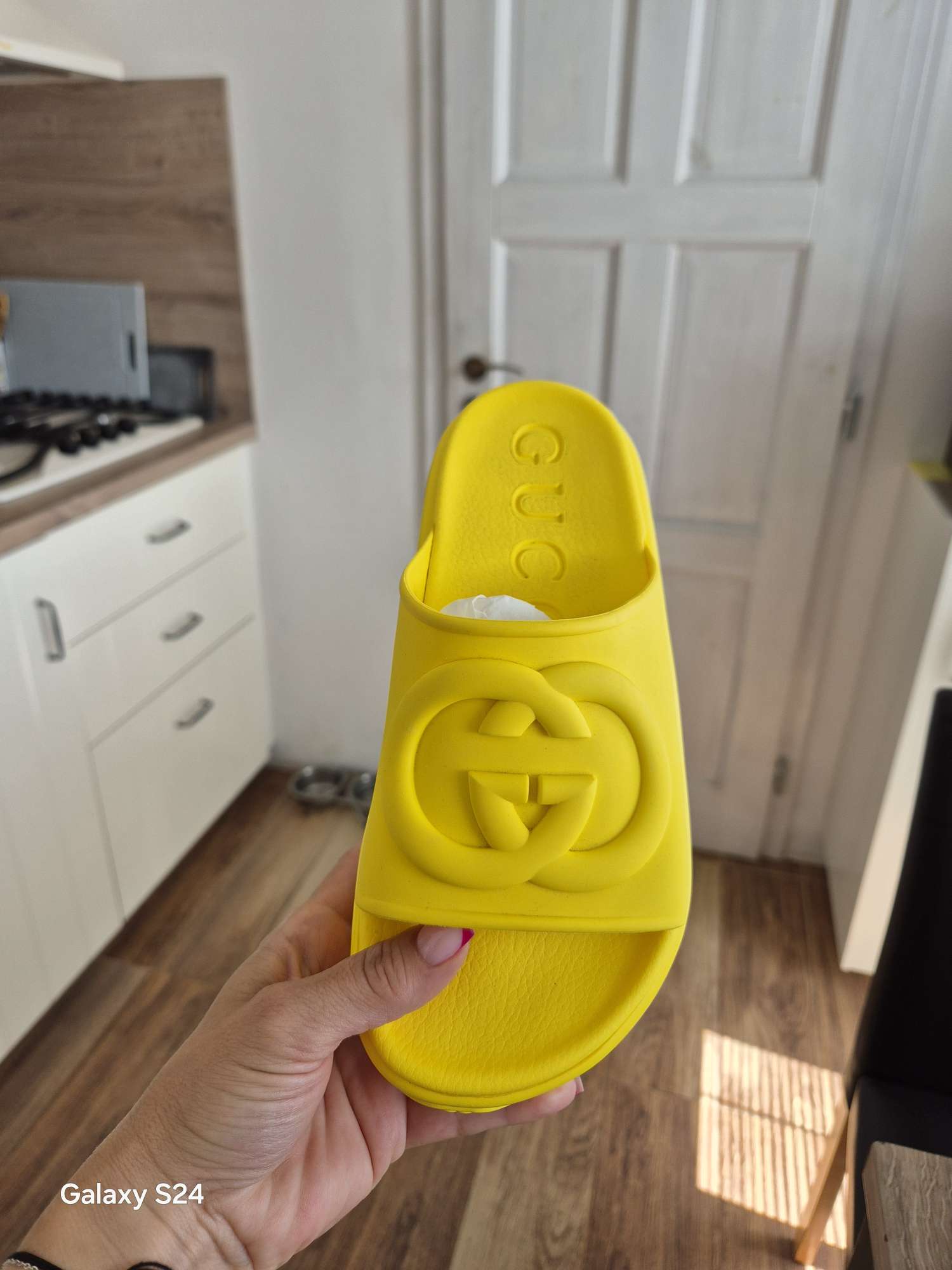 Gucci šĺapky
