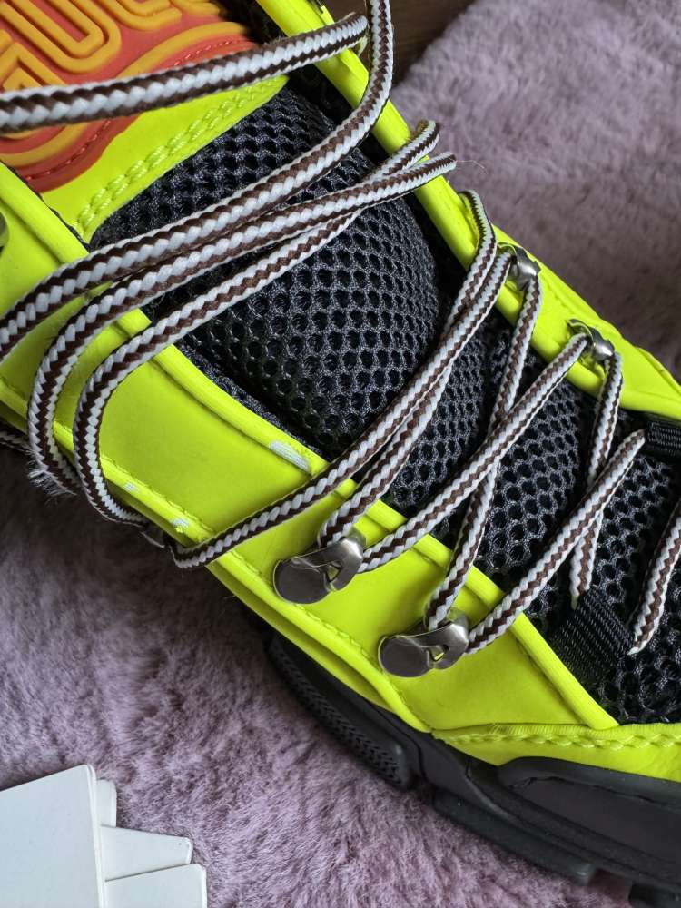 Gucci Flashtrek