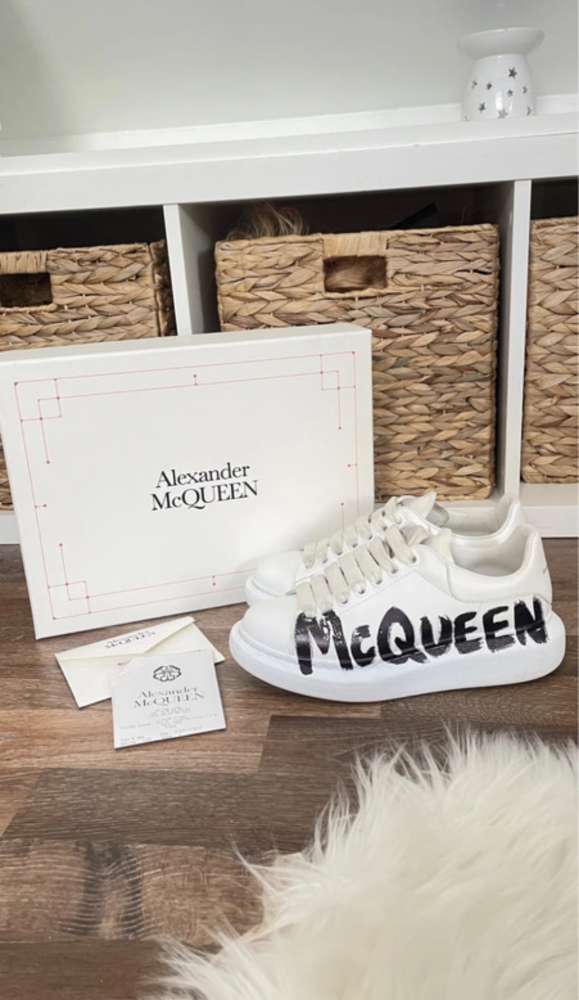 Alexander McQueen oversized