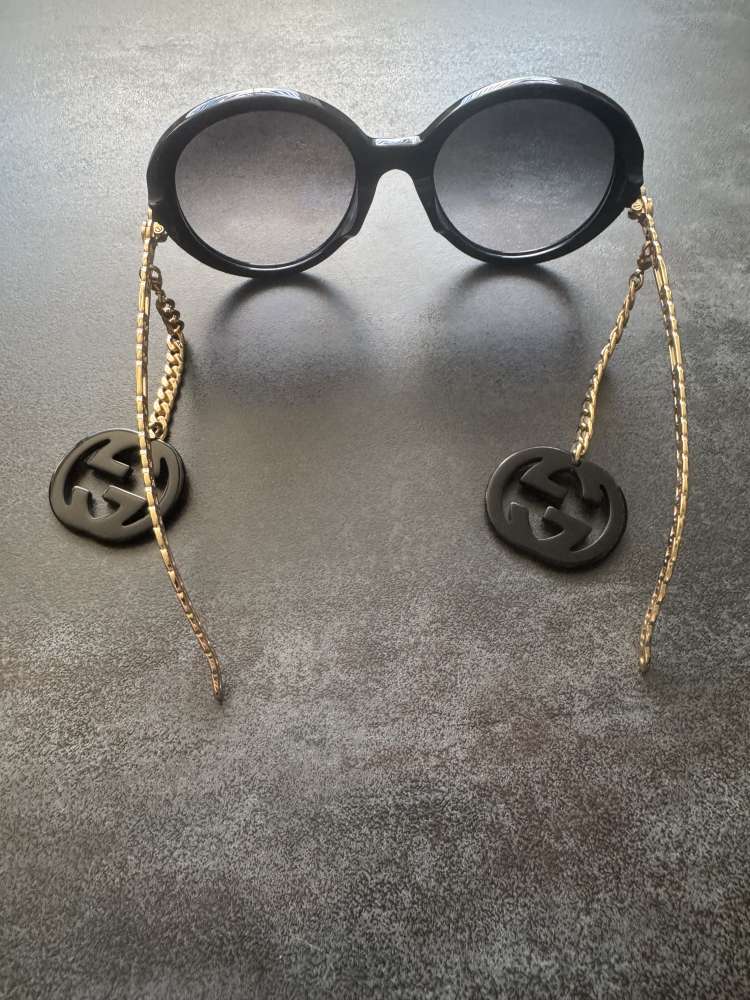 Sluneční brýle Gucci