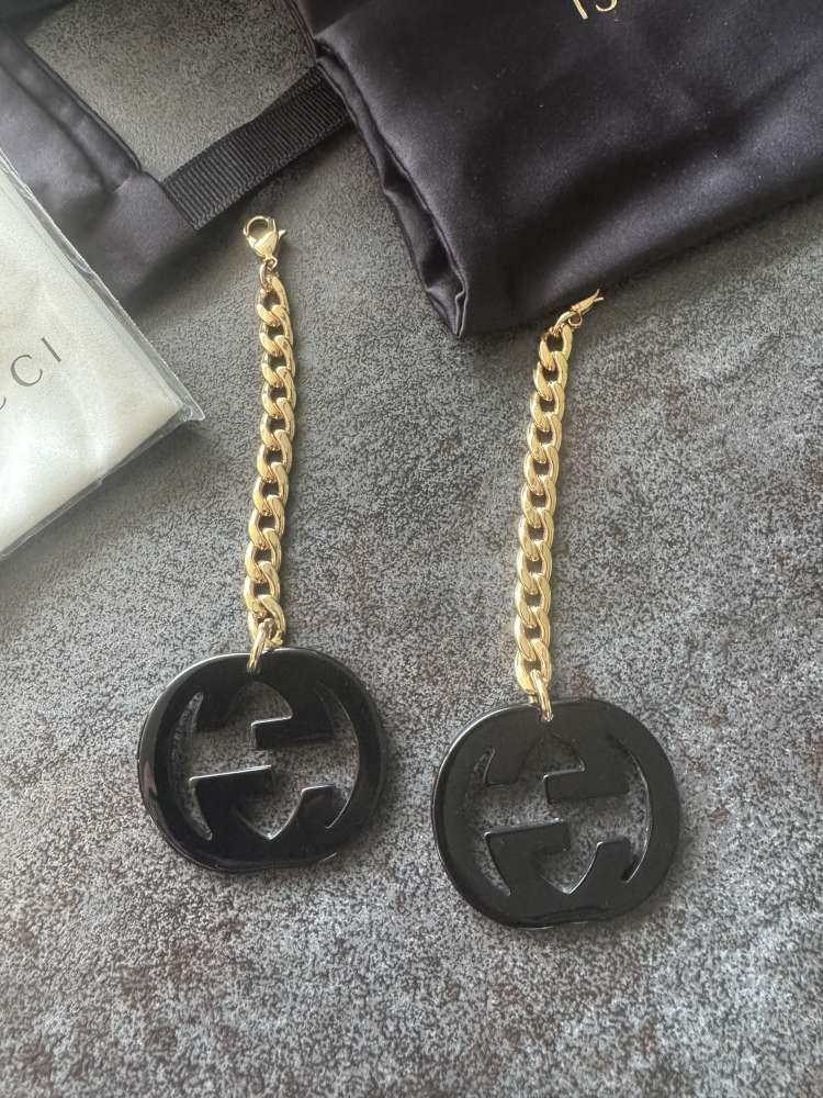 Sluneční brýle Gucci