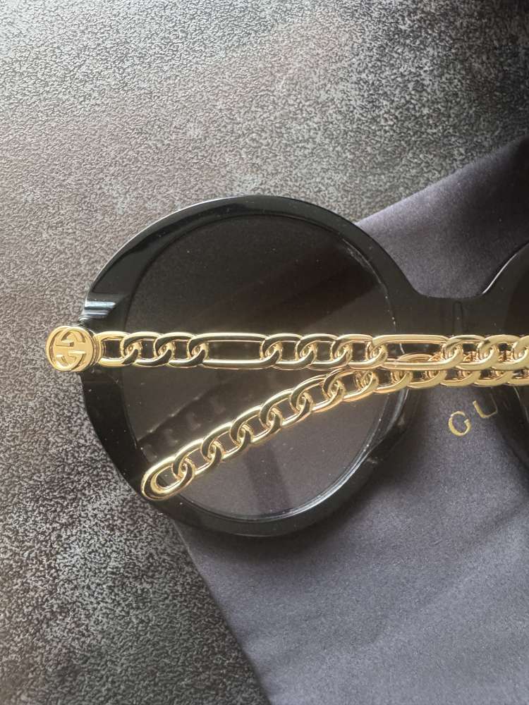 Sluneční brýle Gucci