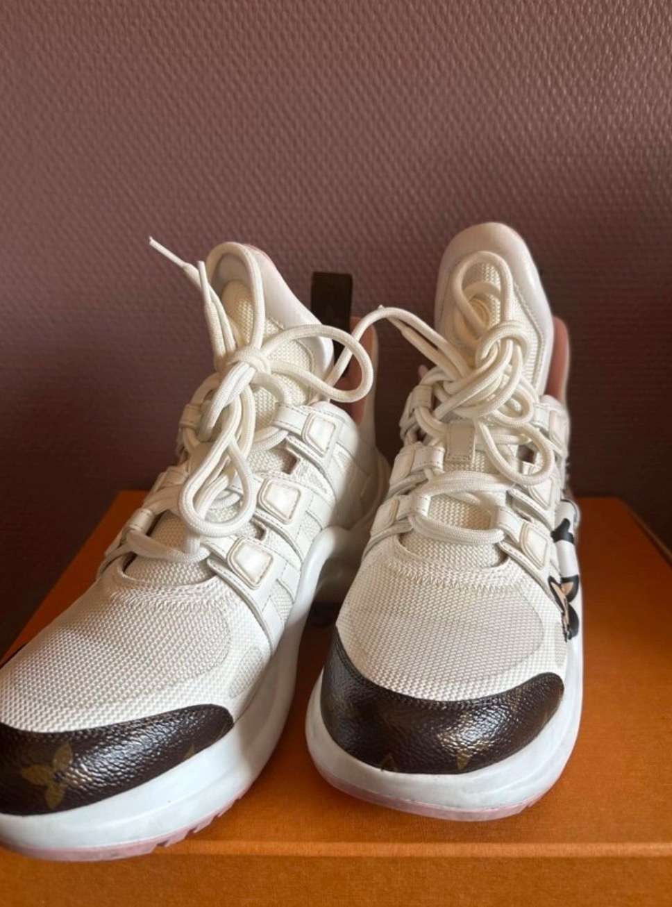 LV archlight sneaker