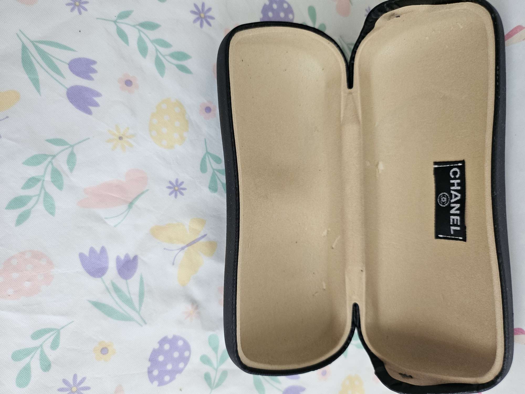 CHANEL slnečné okuliare