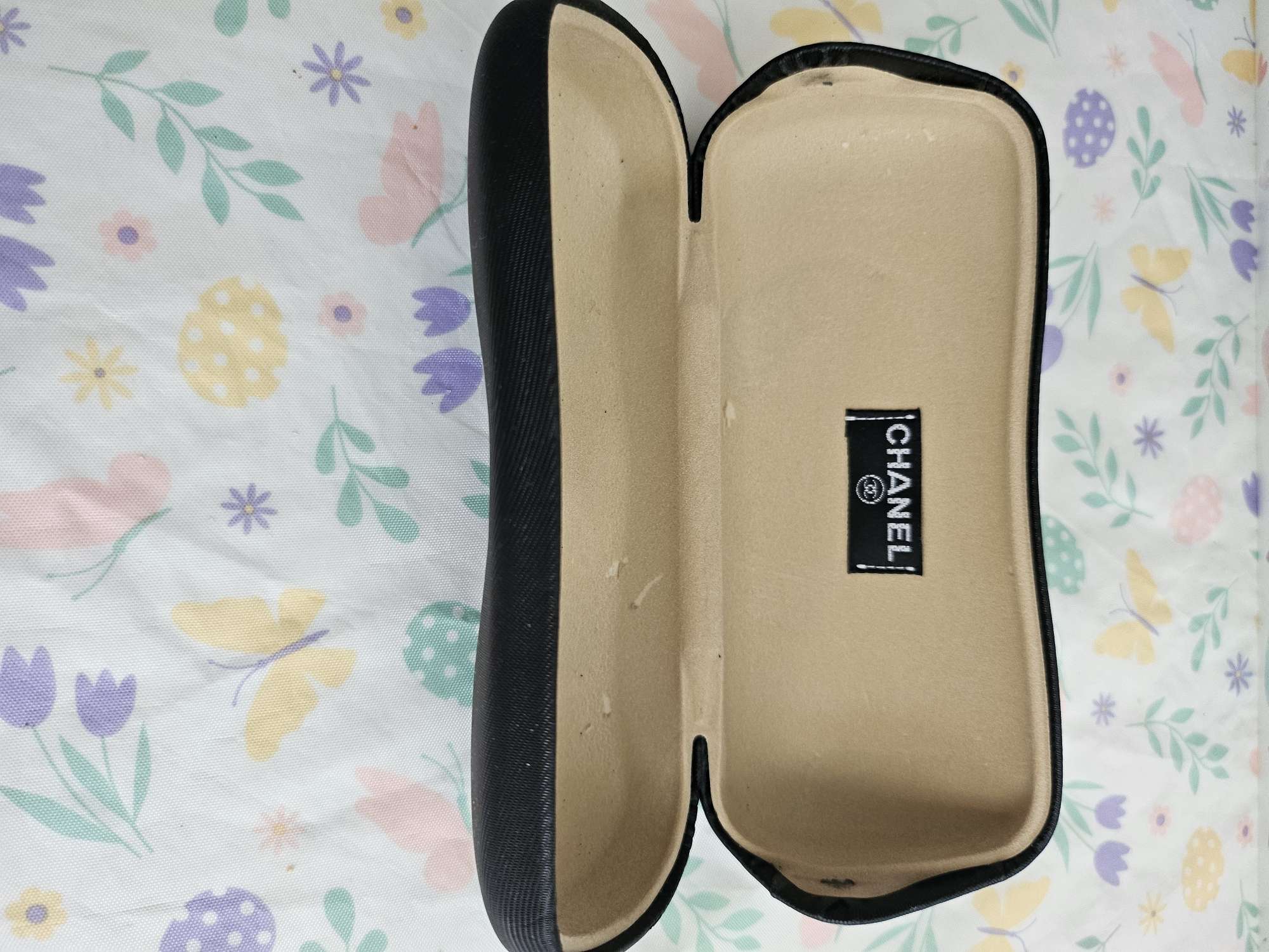 CHANEL slnečné okuliare