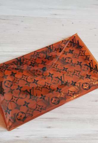https://www.vipluxury.sk/Louis Vuitton Pochette