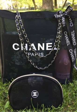 https://www.vipluxury.sk/CHANEL BEAUTY PLÁŽOVÁ TAŠKA S POCHETKOU