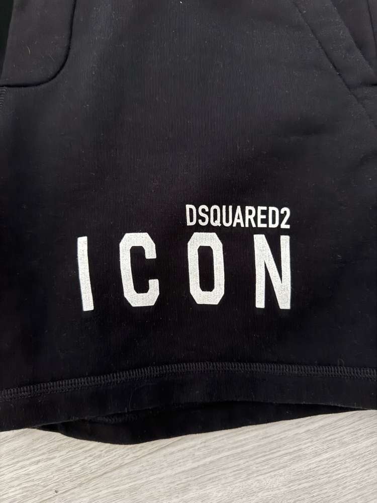 Šortky Dsquared2