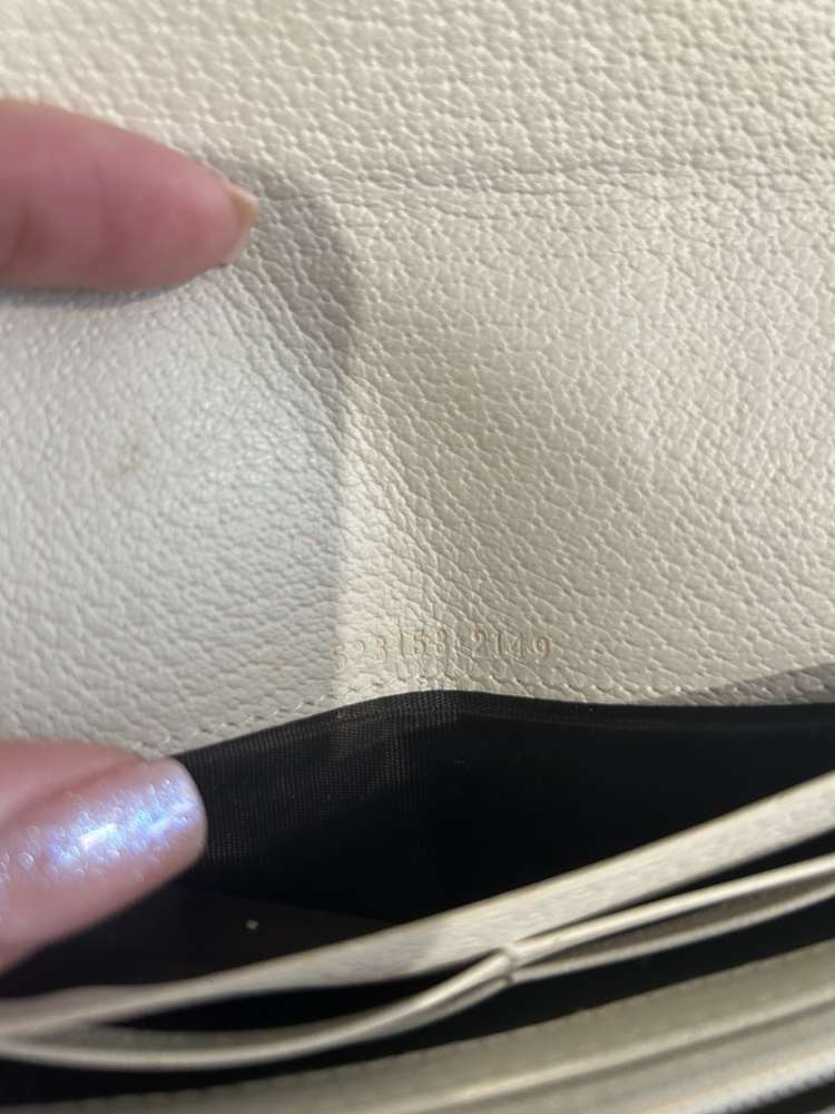 Gucci peňaženka