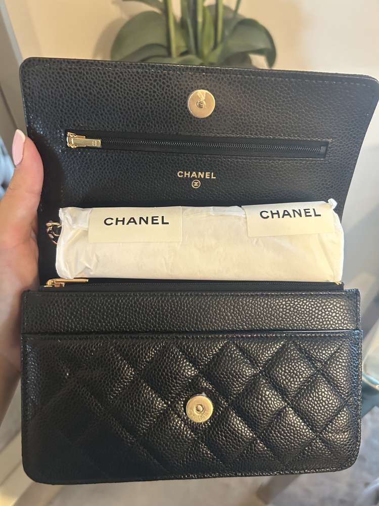 Chanel woc