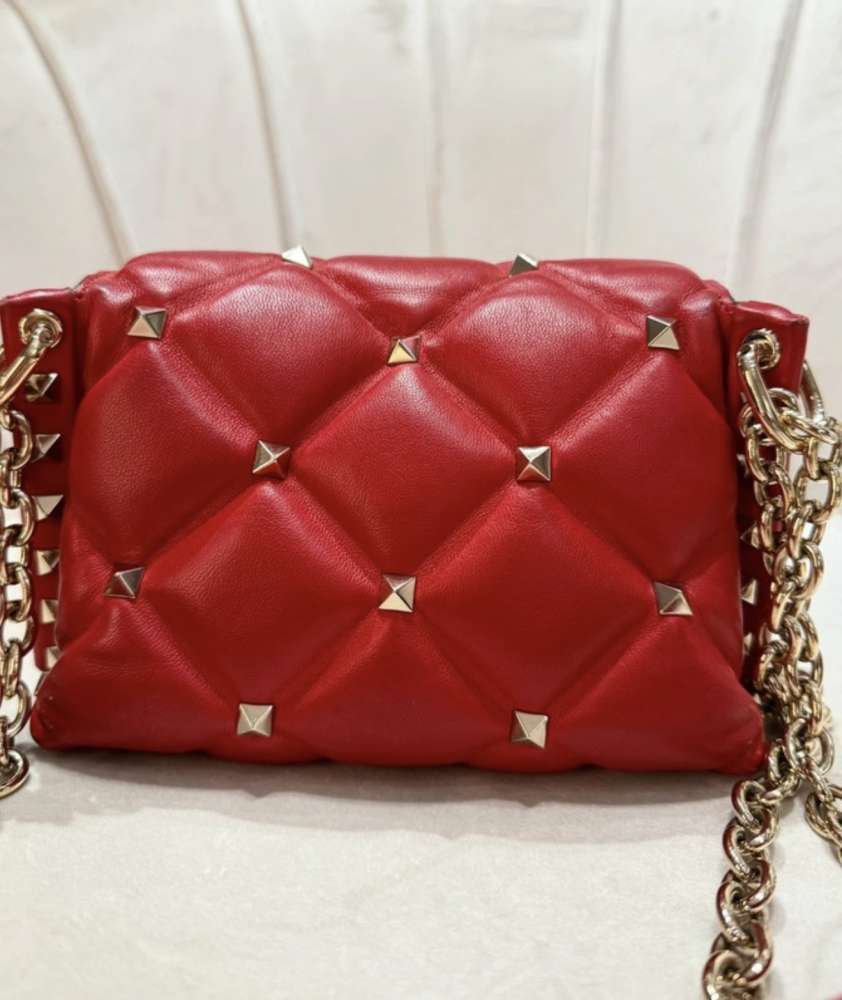 Valentino Garavani kabelka