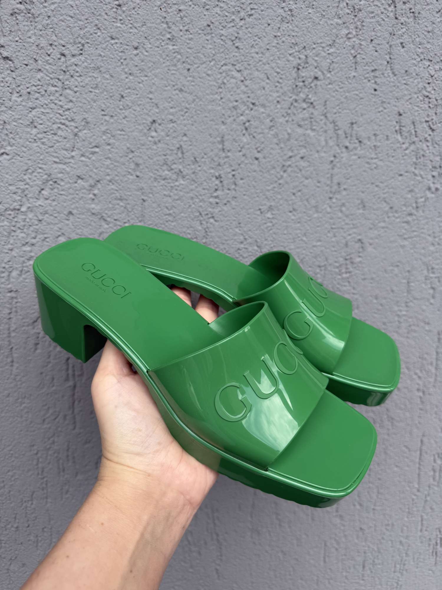 Gucci pantofle