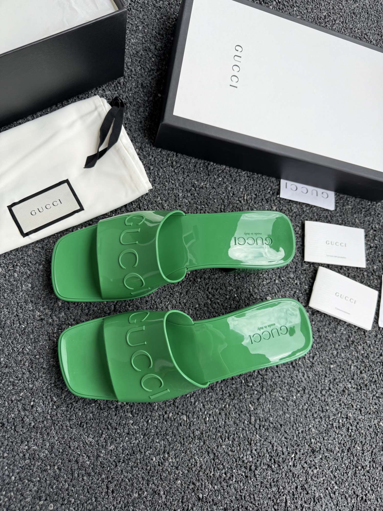 Gucci pantofle