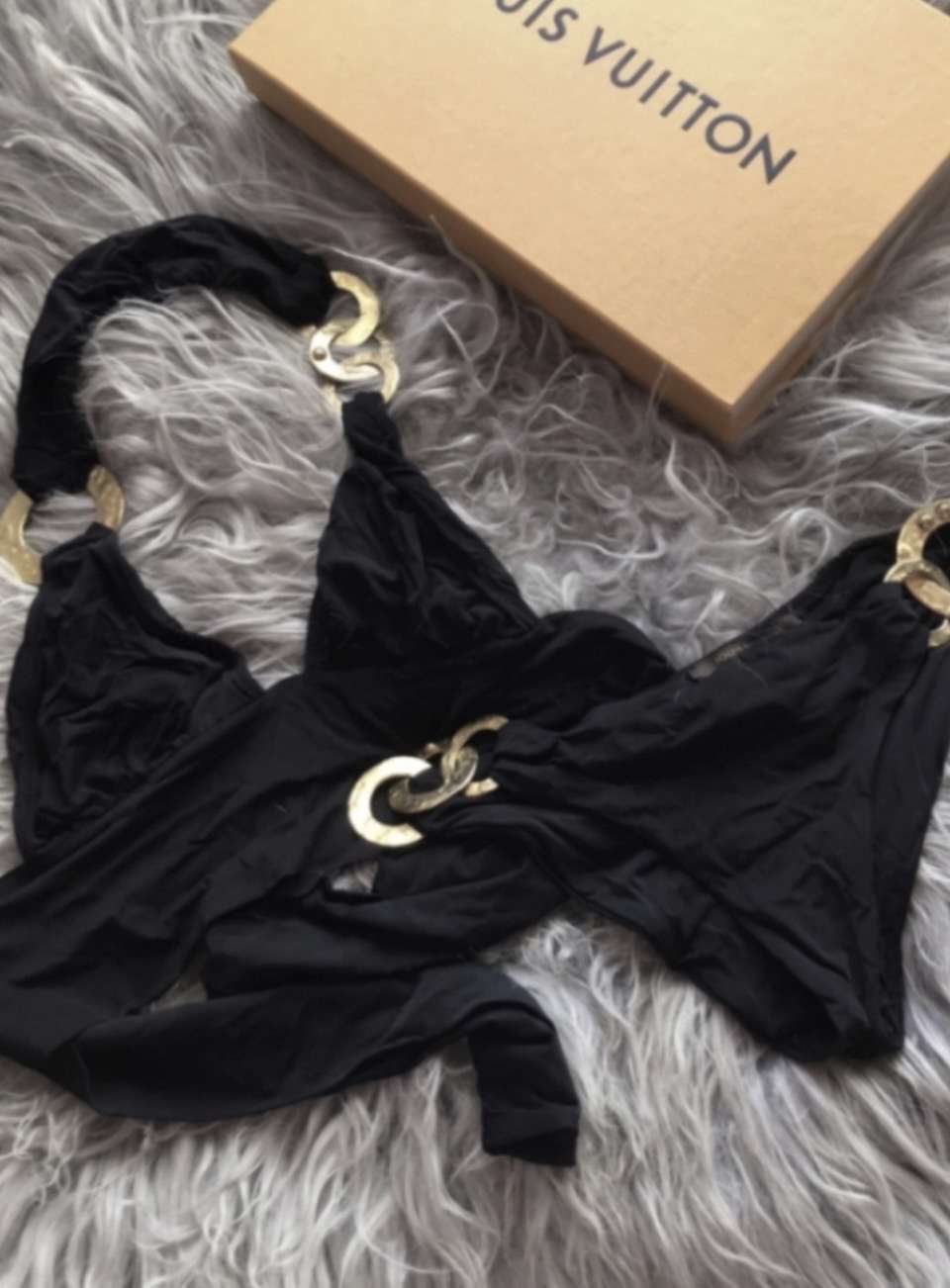 LV bikiny