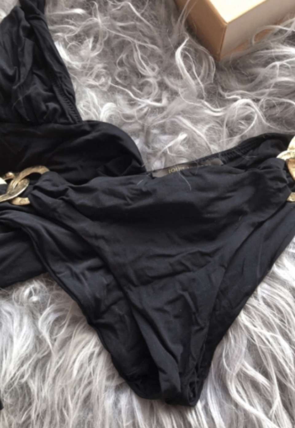 LV bikiny